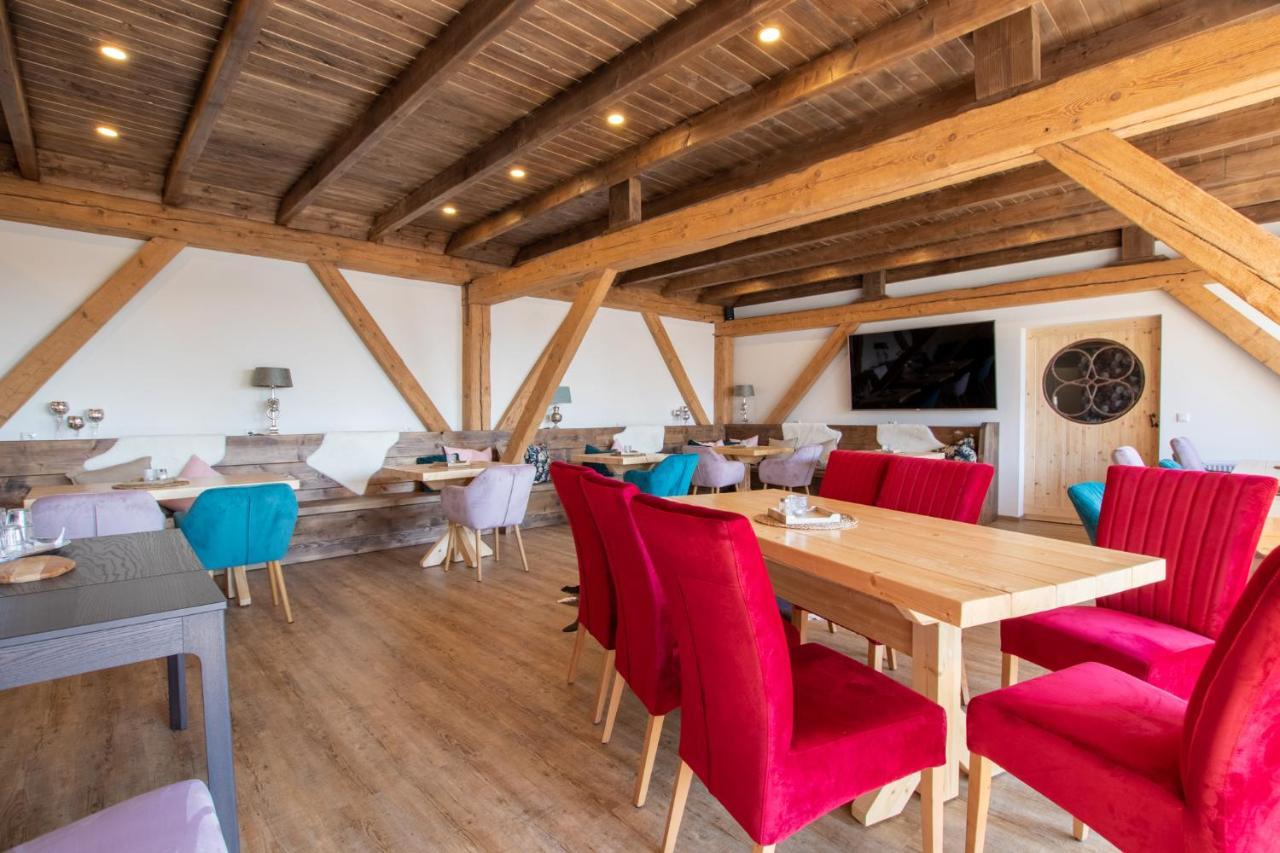 Apartmenthaus Djuren 돌눔 외부 사진